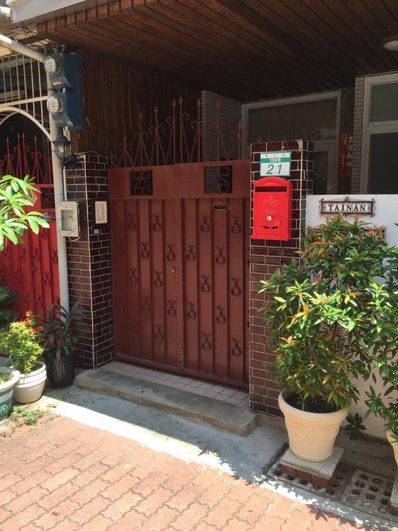Tainan Travel Inn - Chenggong Univ. Екстер'єр фото