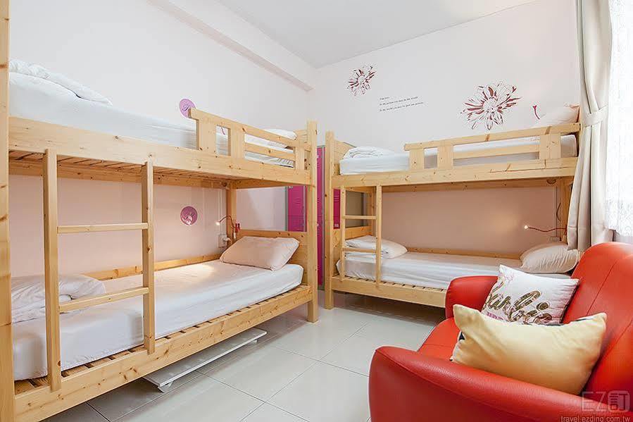 Tainan Travel Inn - Chenggong Univ. Екстер'єр фото